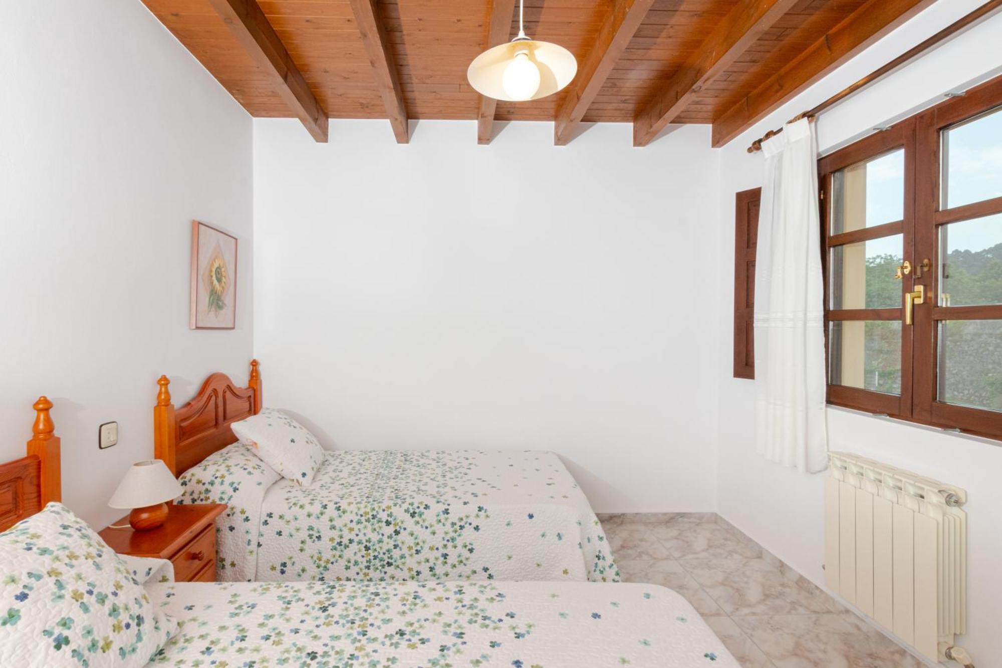 Apartamentos El Acebo Navés 객실 사진